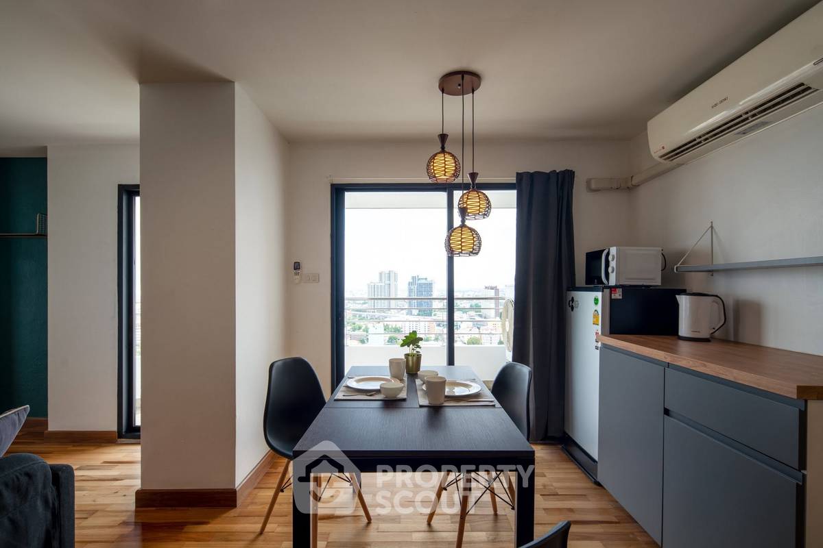 picture 2-BR Condo, 87 Sqm, High-Floor At Sarin Place Near BTS Ratchayothin (ID 3035002) - 18/22