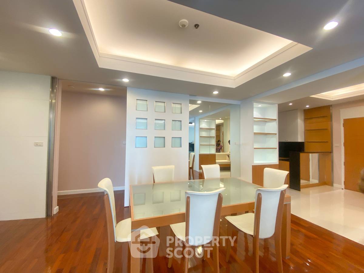 picture 2-BR Condo at Grand Langsuan Condominium near BTS Ratchadamri (ID 3034893) - 2/14