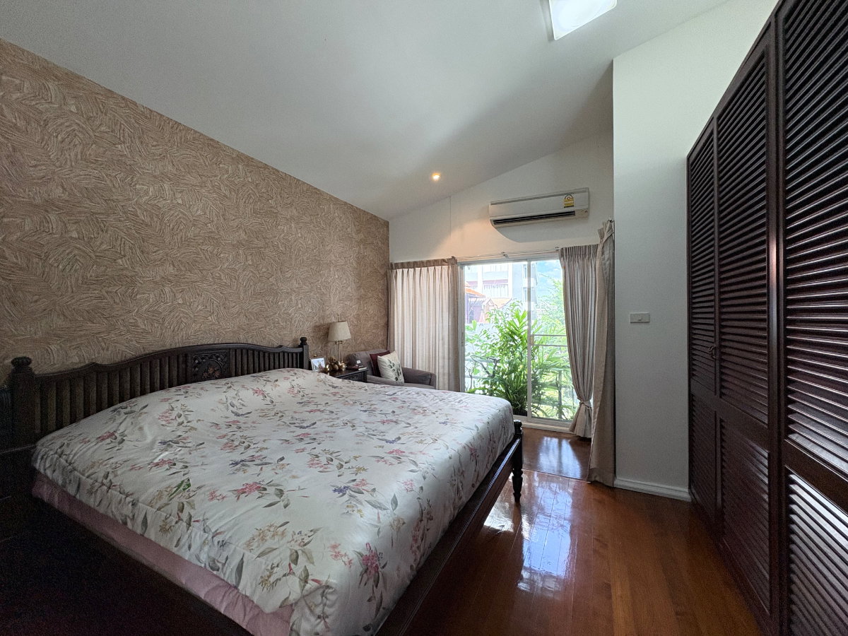 รูป ขาย Penthouse Duplex สุดหรู ใจกลางสุขุมวิท 24 | 300เมตร ถึงBTSพร้อมพงษ์ - รูปที่ 17/28