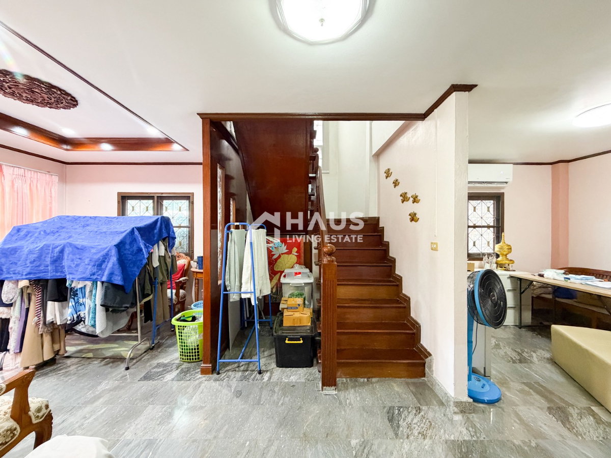 picture Pongsirichai Phutthamonthon Sai 3 / 3 Bedrooms #HPHU096 - 9/23