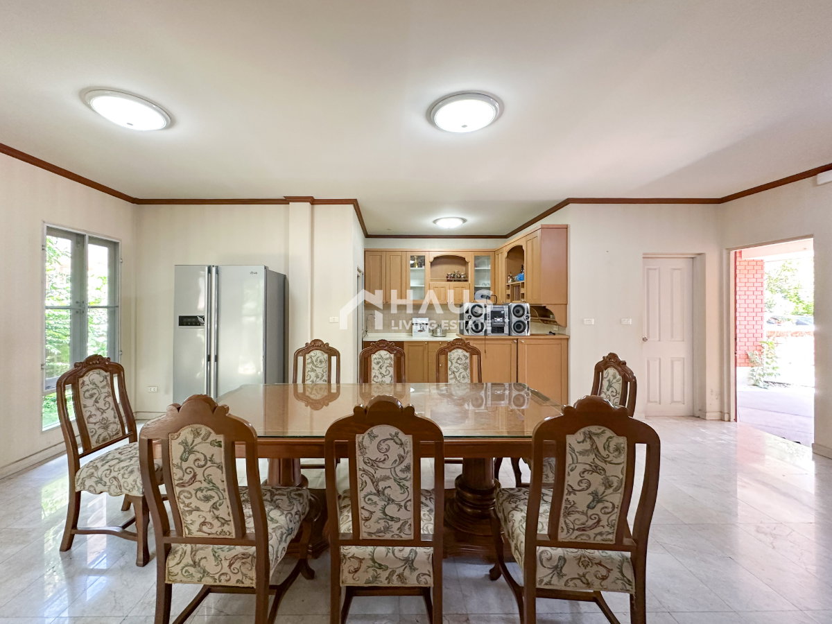 picture Pruekpirom Regent Pinklao / 4 Bedrooms #HBGY014 - 9/20
