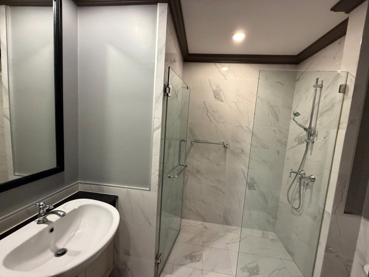 picture Code: 26KJ3353  for rent The Reserve Kasemsan 3 🔥🔥 Line ID: @kjcondo (with @)🔥🔥 - 7/18