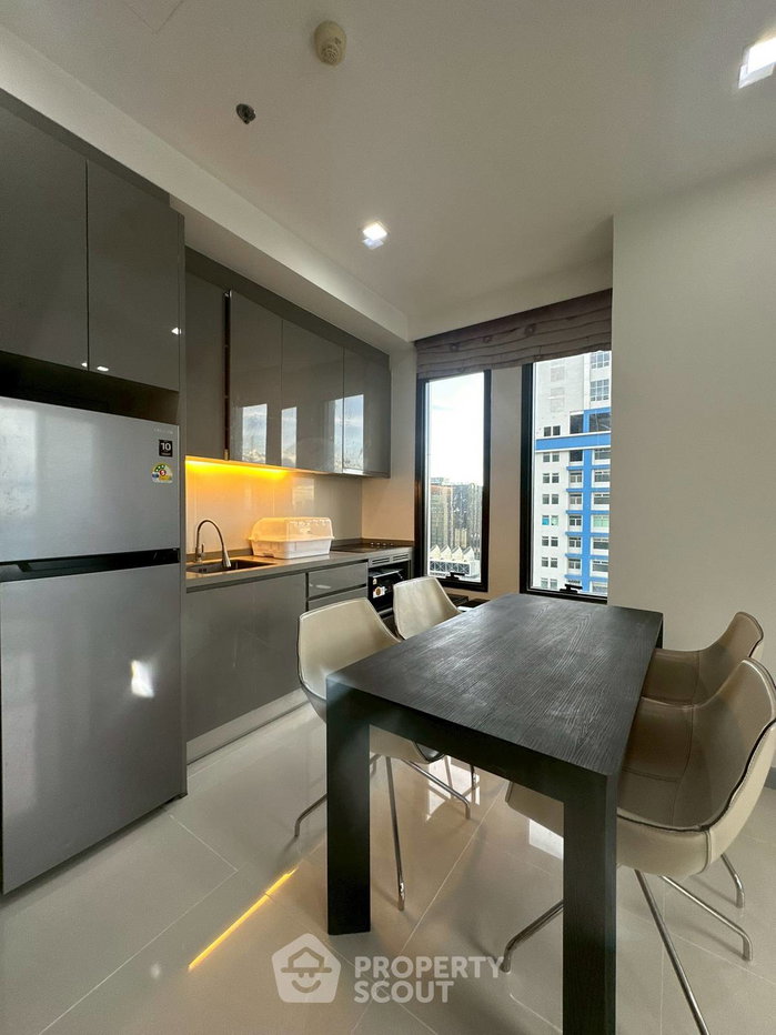 picture Pet-Friendly 2-BR 65 Sqm Condo In M Phayathai, 200m to BTS Victory Monument (ID 3039623) - 2/9