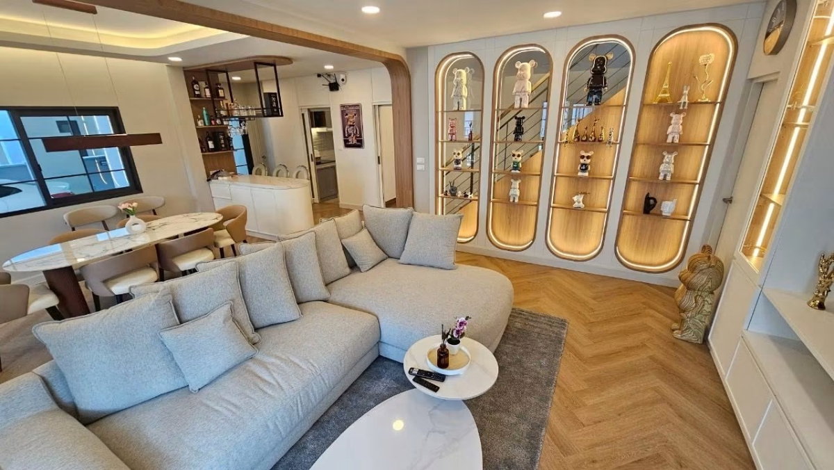 รูป 🏡 Hot Rental! Centro Bangna บ้านเดี่ยวหรู 4 ห้องนอน พร้อมเฟอร์ฯ เข้าอยู่ได้ทันที โทร 063-6165390 - รูปที่ 2/13