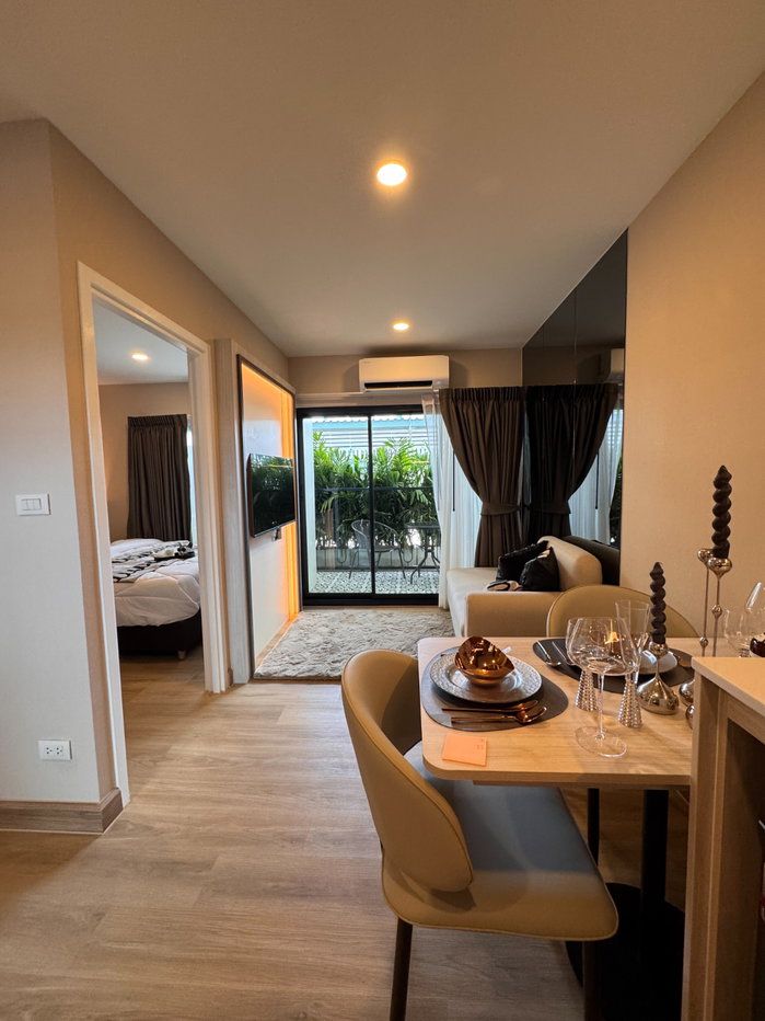 รูป ​💥 พรุ่งนี้เปิดจองครั้งแรก! จบราคาเน็ตเริ่ม 1.39 ล้าน ได้ครบแบบ Fully Furnished* บิวท์อินจัดเต็มหิ้วกระเป๋าเข้าอยู่ได้เลย โทรด่วน 065-5639565 - รูปที่ 3/7