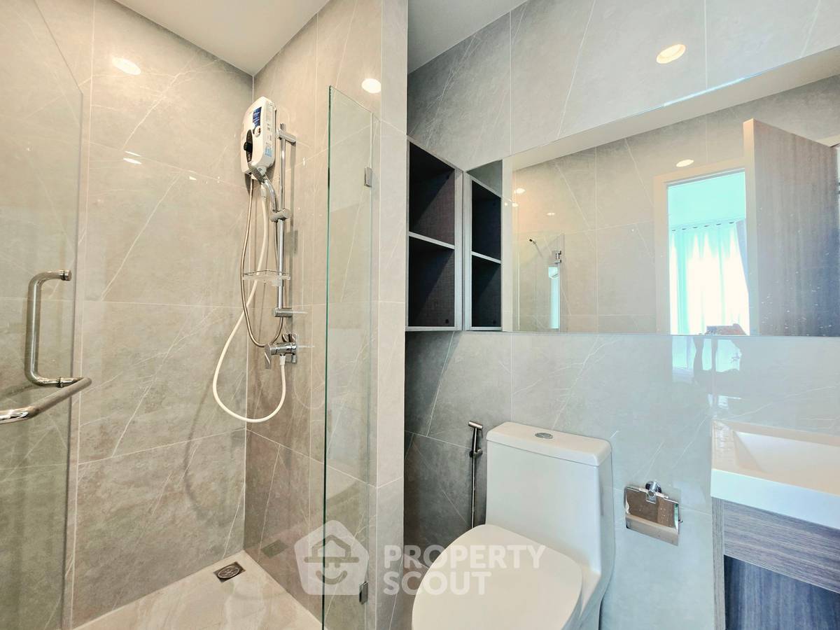 picture 1-BR Condo Nue District R9, 200m to MRT Phra Ram 9 ð (ID 3036465) - 8/8