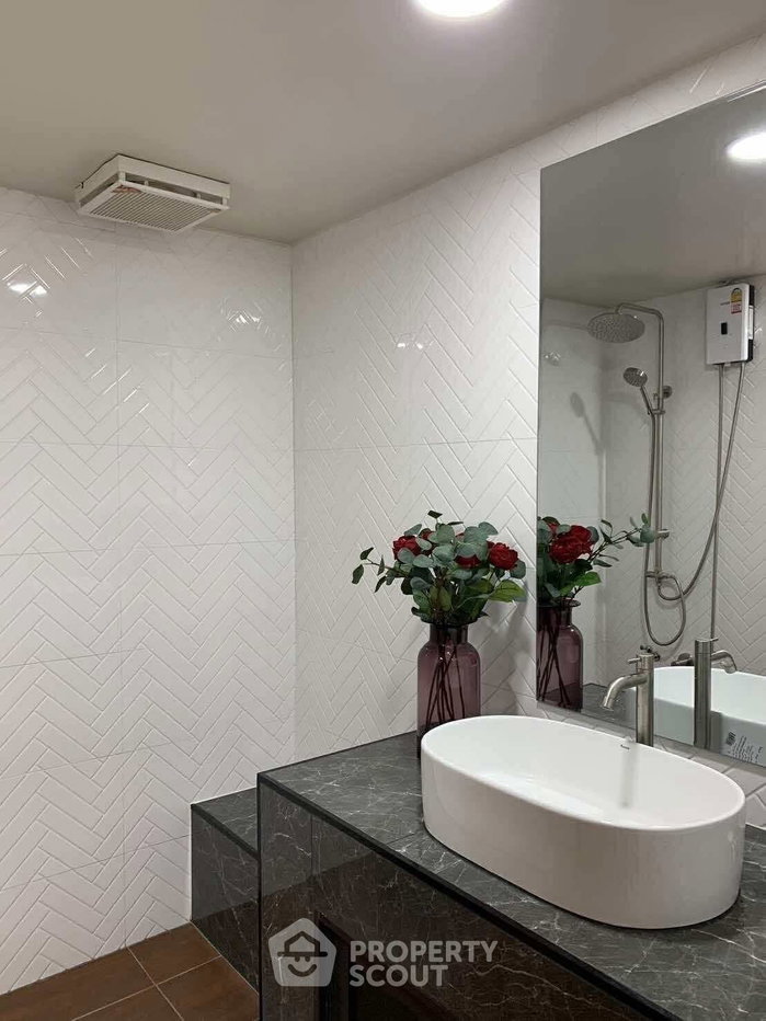 picture 1-BR 40 Sqm Condo At Sukhumvit Suite, 23rd-Floor Near BTS Nana (ID 3023882) - 14/15