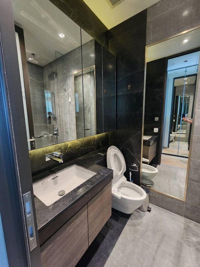 picture 28Chidlom. 1bed 50sqm. Line id: @pfagent - 9/11