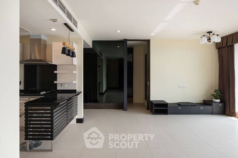 รูปภาพ 3-BR 145 Sqm High-Floor Condo, Watermark Chaophraya,  BTS Krung Thon Buri (ID 1469076)