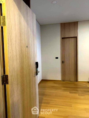 Condos for sale : 1-BR 42 Sqm Condo For Sale At Siamese Exclusive 42, 300m to BTS Ekkamai (ID 2652501)