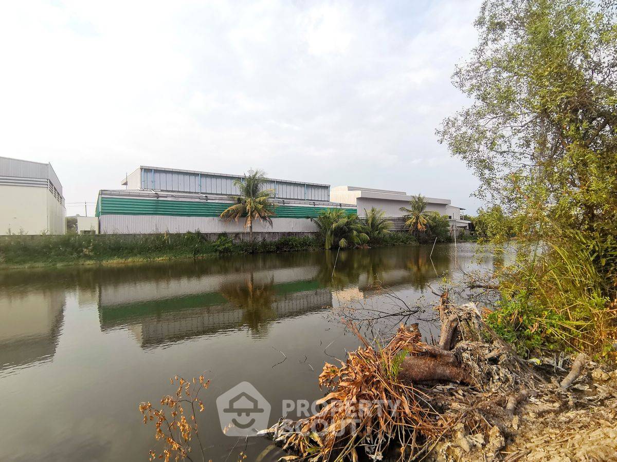 รูป ที่ดินสำหรับปล่อยขาย 3,812 ตารางเมตร แถว ใน ในคลองบางปลากด (ID 3036286) - รูปที่ 4/4