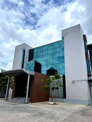 Office for rent Bang Khun Thian : Rent office 600 sq.m. near Central Rama2