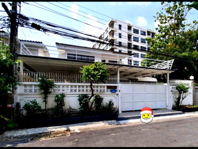 เช่าบ้านเดี่ยว ถนนอินทามระ : 🏡✨ บ้านเดี่ยวให้เช่า 2 ชั้น ใจกลางห้วยขวาง หมู่บ้านอยู่เจริญ 542 ซอยประชาราษฎร์บำเพ็ญ 24 3 ห้องนอน  3 ห้องน้ำ พื้นที่ใช้สอยกว้าง 