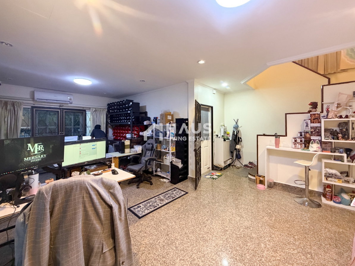 picture Chaiyaphruek Thawi Watthana / 4 Bedrooms #HPHU095 - 7/24