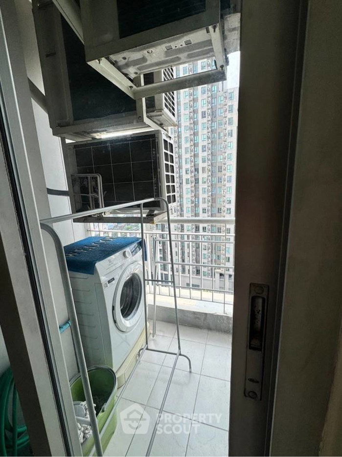 รูป คอนโด 2-ห้องนอน ที่ ไลฟ์ แอท รัชดา-ห้วยขวาง ใกล้ MRT สุทธิสาร (ID 3027209) - รูปที่ 12/19