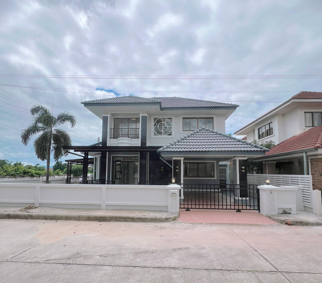 รูป  บ้านเดี่ยวหลังใหญ่หรู 2 ชั้น64 ตรว รีโนเวทใหม่ทั้งหลัง แปลงมุม ทิศเหนือ วิวดอยสุเทพ ซิตี้โฮมเพลส2  ติดสี่แยก สันกลาง-สันกำแพง ป่าบง สารภี เชียงใหม่ - รูปที่ 2/29