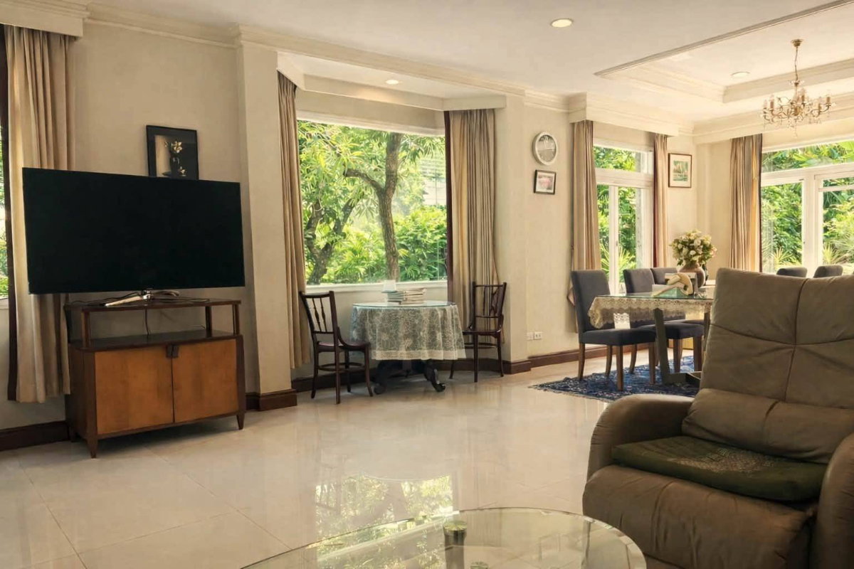 รูป ขายบ้านเดี่ยวพัฒนาการ 30 ติดหมู่บ้านปัญญา ที่ดิน 100ตร.ว 4ห้องนอน เข้าออกได้สุขุมวิท 77 พัฒนาการ พระราม 9 ใกล้ทองหล่อ เอกมัย สนามบินสุวรรณภูมิ บ้านสวย  - รูปที่ 3/13