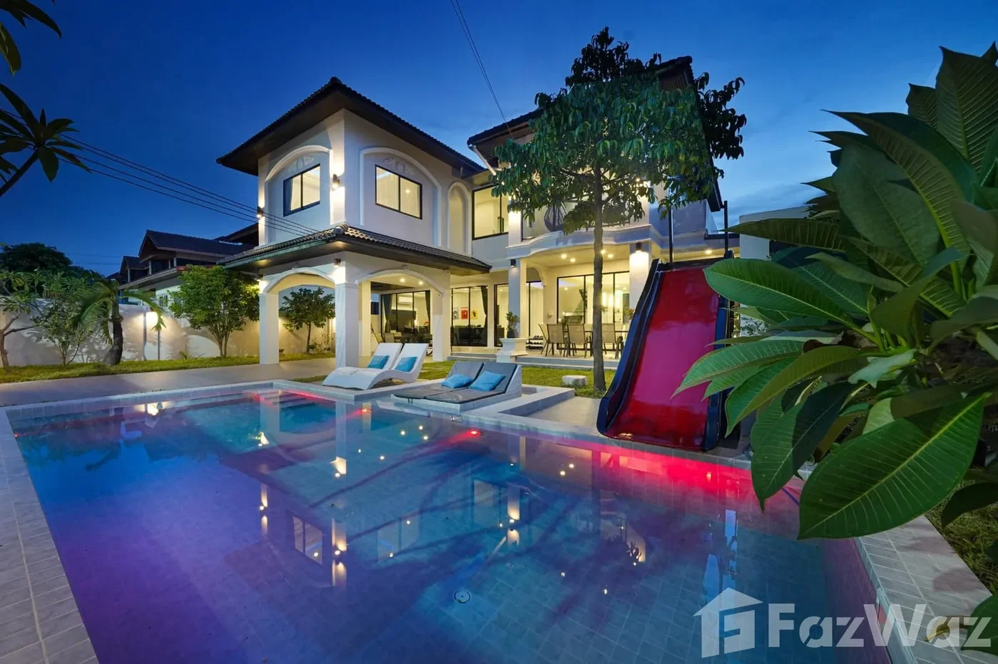 รูป บ้านเดี่ยวให้เช่า 7 ห้องนอน ใน เมืองพัทยา, ชลบุรี 1945628 - รูปที่ 1/38