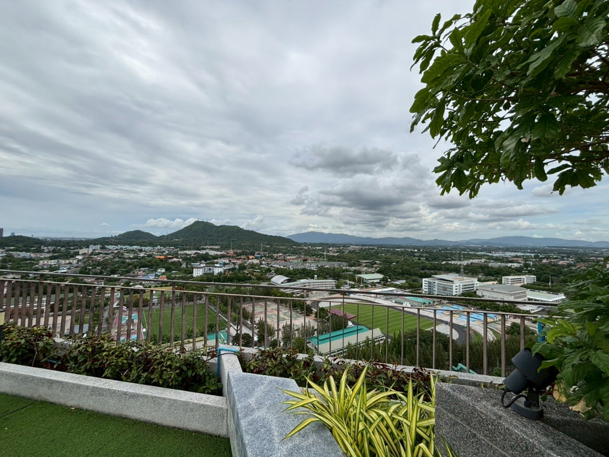 picture Fire Sale: Plus Condo Sriracha | Corner Unit Under Market Value – Perfect for EEC Investors! - 14/21