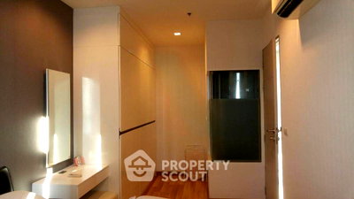 Condos for sale : High-Floor 2-BR 50 Sqm At Ideo Verve Ratchaprarop, 70m to ARL Ratchaprarop (ID 2679854)
