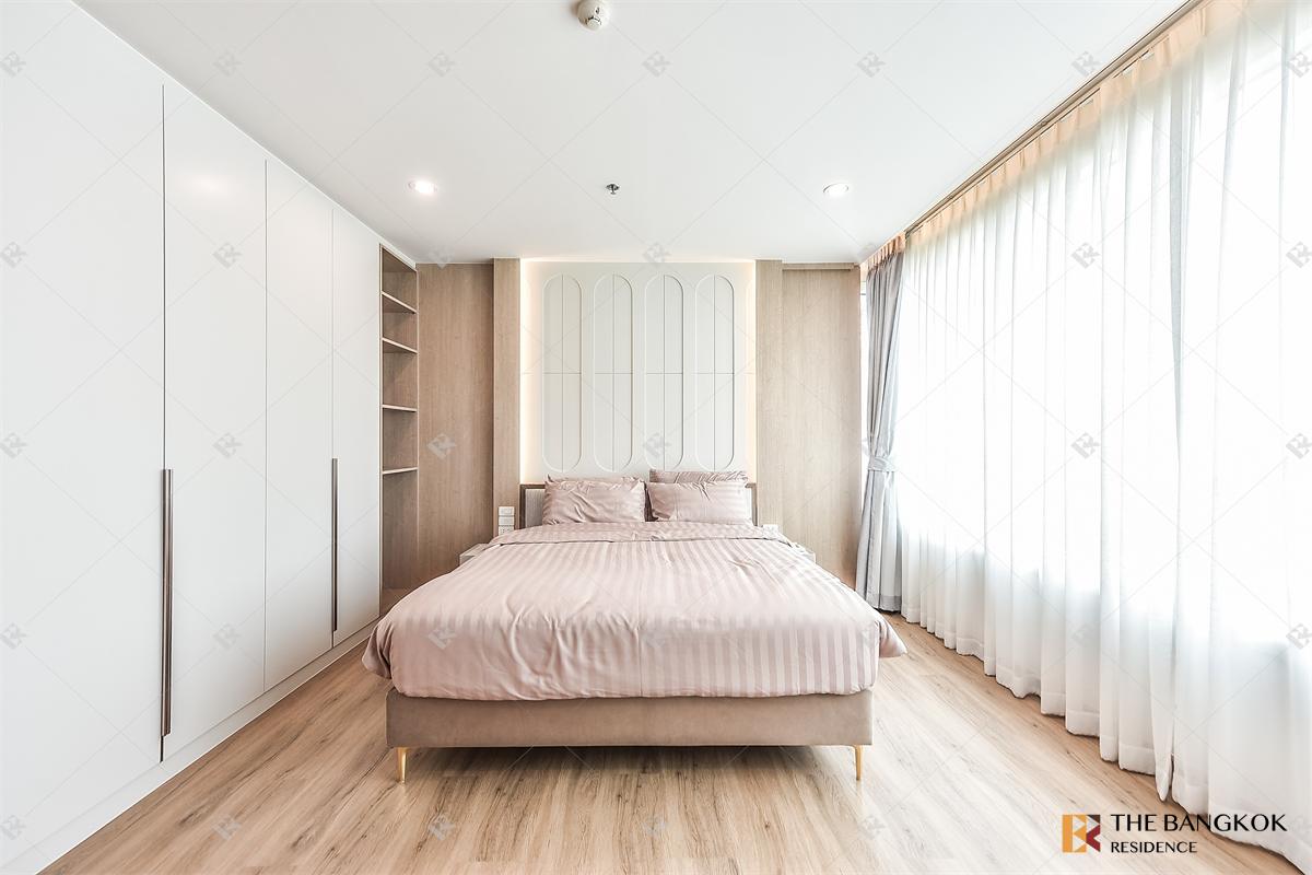 picture The Royal Saladaeng near MRT Silom Station - 1/10