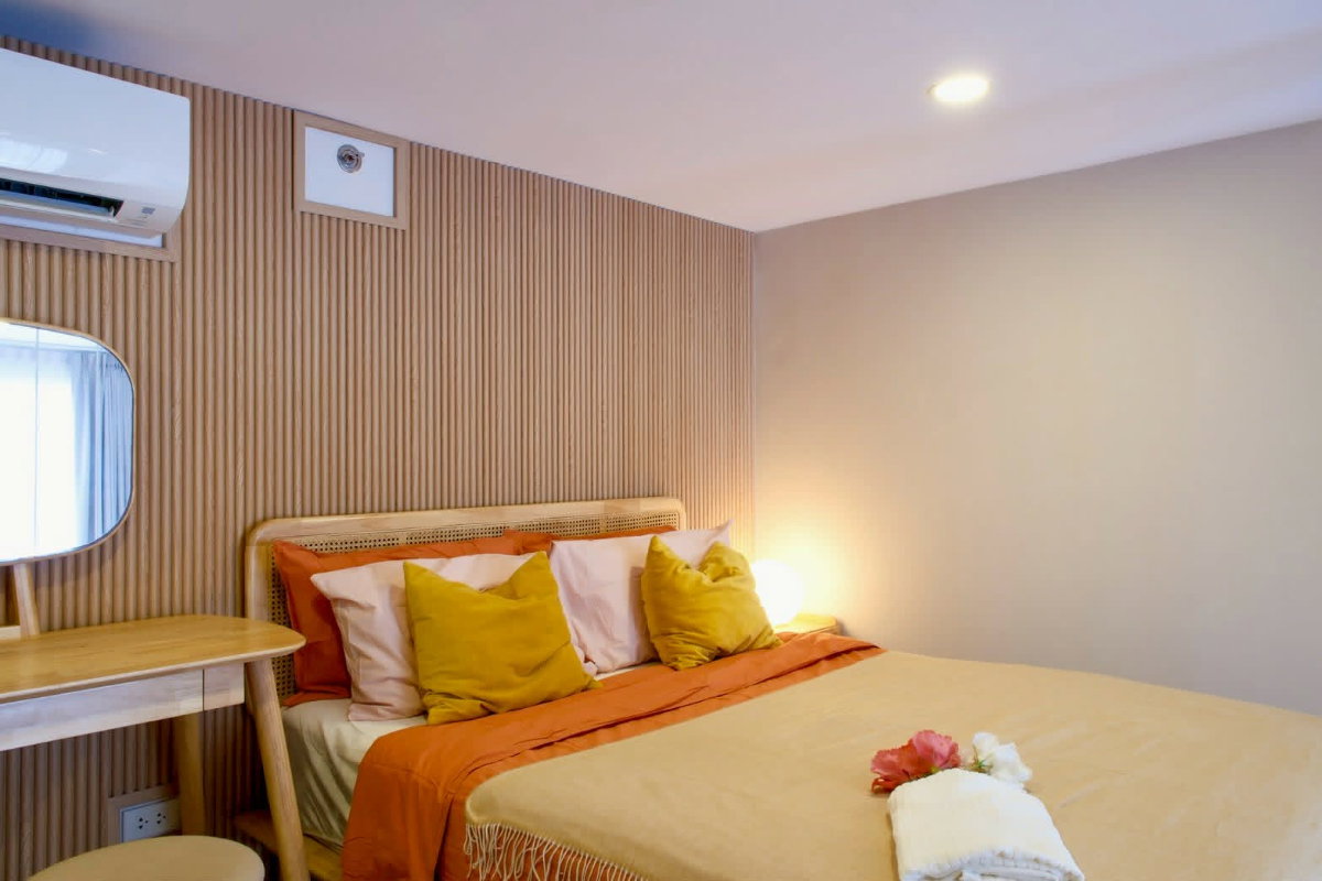 รูป SOHO BANGKOK RATCHADA ห้องสวย ราคาดี สอบถามเพิ่มเติมได้ที่ Line @condorental - รูปที่ 1/20