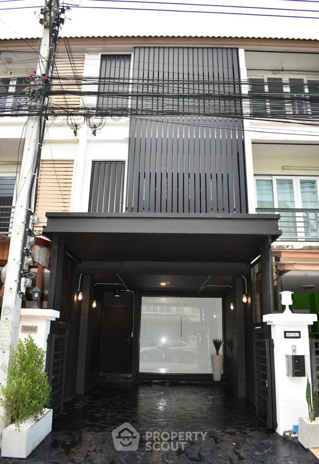 รูป ทาวน์เฮ้าส์ 3-ห้องนอน ที่ คาซ่า ซิตี้ ลาดพร้าว ใน นวมินทร์ (ID 2082949) - รูปที่ 17/32