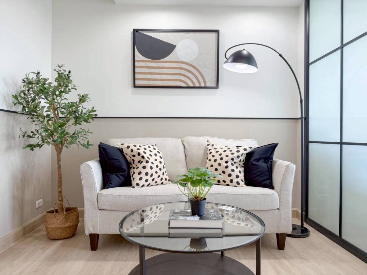 picture The Light Condominium WR-04635 - 1/12