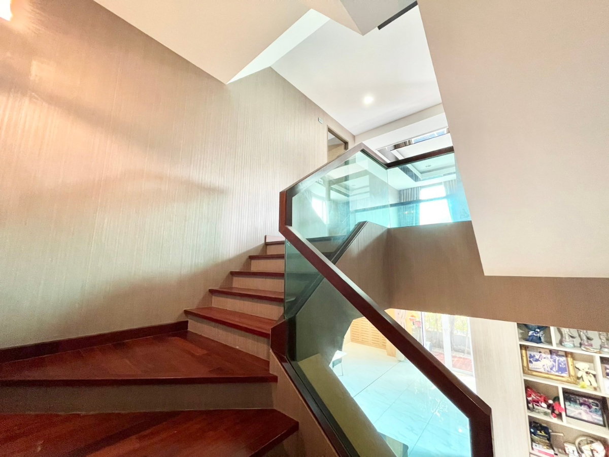 รูป *HOT*บ้านเดี่ยว 3 ชั้น The Gallery House Pattern เดอะ แกลเลอรี่ เฮ้าส์ แพทเทิร์น 4นอน 5น้ำ 57ตรว. - รูปที่ 21/31