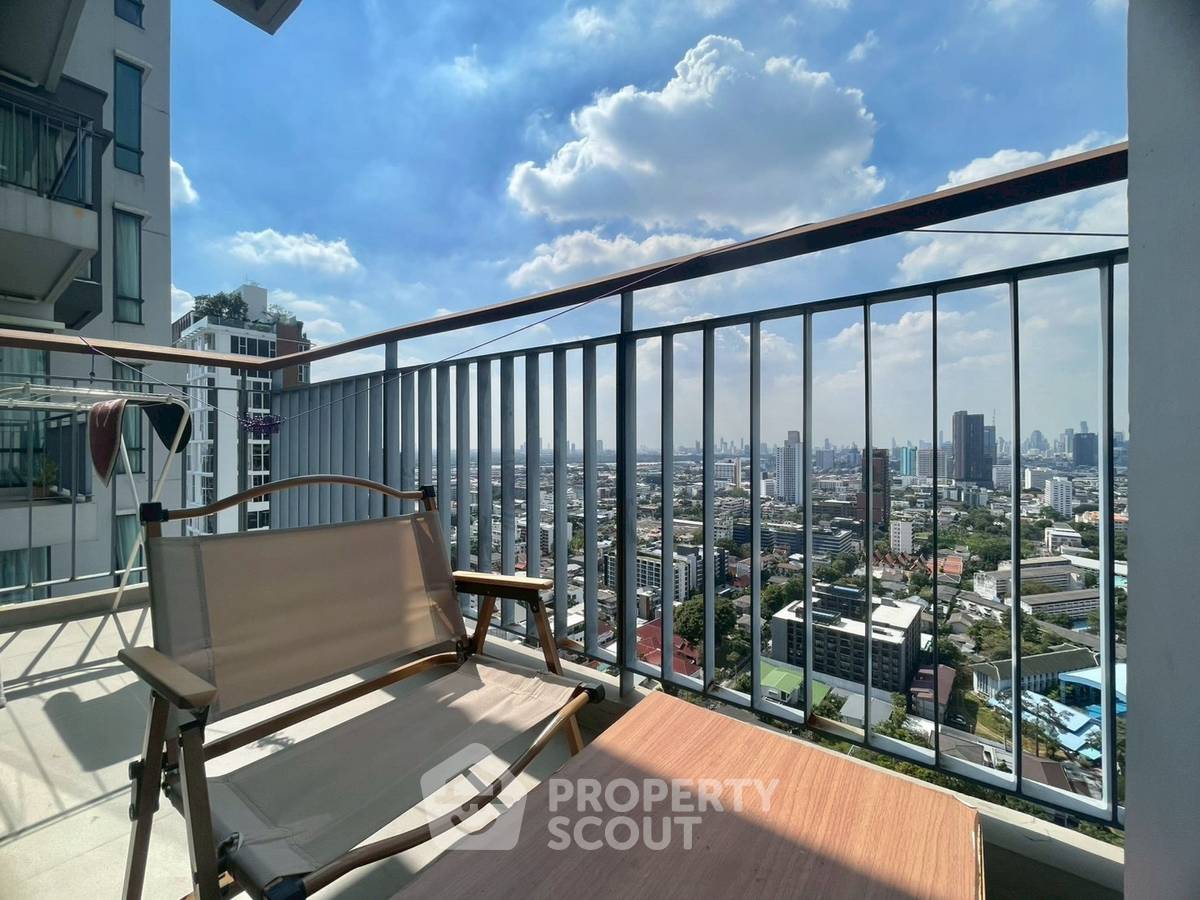 รูป คอนโด 1 ห้องนอน 45 ตร.ม. ชั้น 28 Rhythm Sukhumvit 42 ใกล้ BTS เอกมัย 200 ม. (ID 3038329) - รูปที่ 10/11