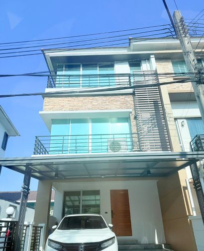 ขาย ทาวน์โฮม Town Plus หัวหมาก 22.9 ตร.วา 3 ชั้น 3 ห้องนอน เหมือนใหม่ รีโนเวททั้งหลัง พร้อมเข้าอยู่