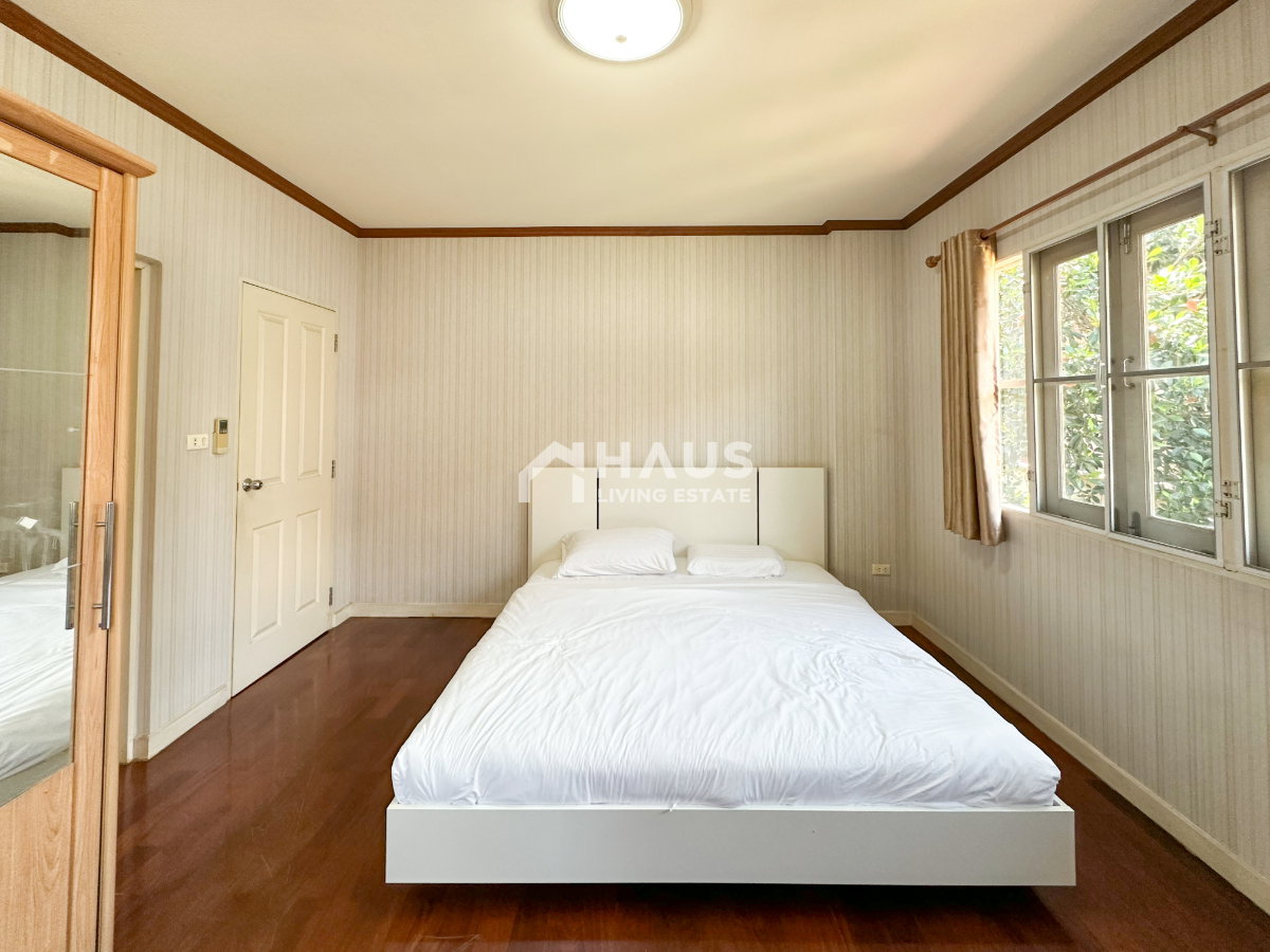 picture Pruekpirom Regent Pinklao / 4 Bedrooms #HBGY014 - 19/20
