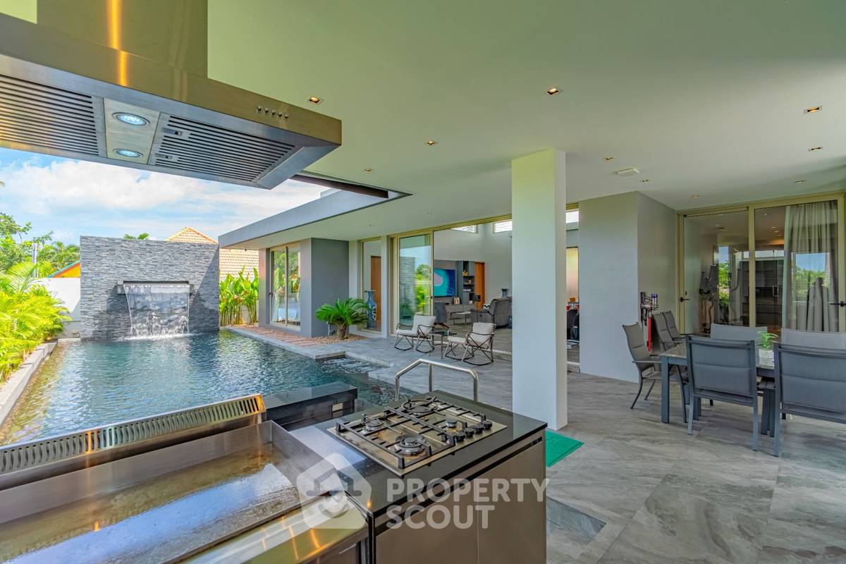 picture 4-BR Villa in Rawai (ID 3035364) - 12/29