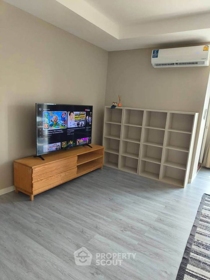 picture Well-Priced 1-BR Condo, Garden Asoke-Rama 9 Near MRT Phetchaburi (ID 3035858) - 2/8