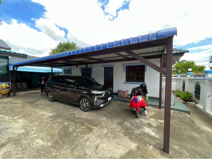 รูป 🏡 ขายบ้านเดี่ยวพร้อมบ้านพักแยก เนื้อที่ 141 ตร.ว. ทำเลดี ใจกลางเมืองกาญจนบุรี ใกล้สะพานแม่น้ำแควเพียง 2.6 กม. - รูปที่ 8/16