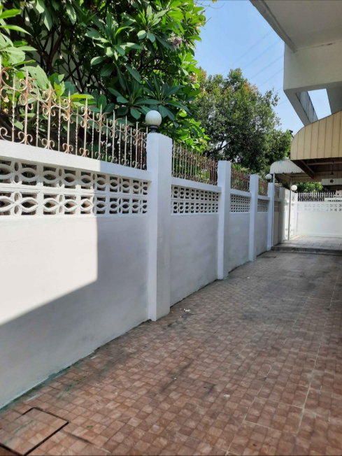 รูป 🏡✨ บ้านเดี่ยวให้เช่า 2 ชั้น ใจกลางห้วยขวาง หมู่บ้านอยู่เจริญ 542 ซอยประชาราษฎร์บำเพ็ญ 24 3 ห้องนอน  3 ห้องน้ำ พื้นที่ใช้สอยกว้าง  - รูปที่ 17/20