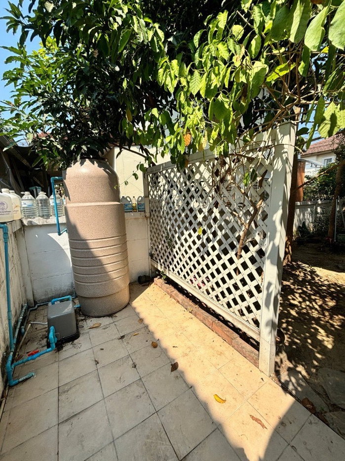 รูป 🏡 #ให้เช่าบ้านเดี่ยว2ชั้น 3 ห้องนอน​  ห้องแต่งตัวBuilt in   ห้องครัว build in แอร์ 3 ตัว​ ราคา​20,000/เดือน ขาย4.5ล้าน  - รูปที่ 14/19