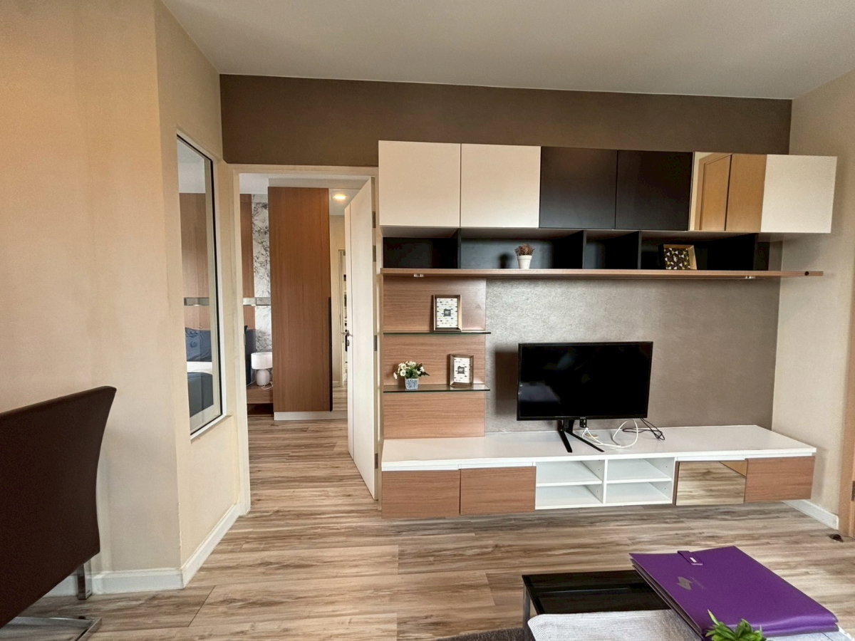 picture Fire Sale: Plus Condo Sriracha | Corner Unit Under Market Value – Perfect for EEC Investors! - 3/21