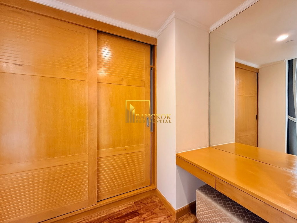 รูป Expansive 3 Bedroom Luxury Apartment in Phrom Phong Area - BR21113AP - รูปที่ 31/59
