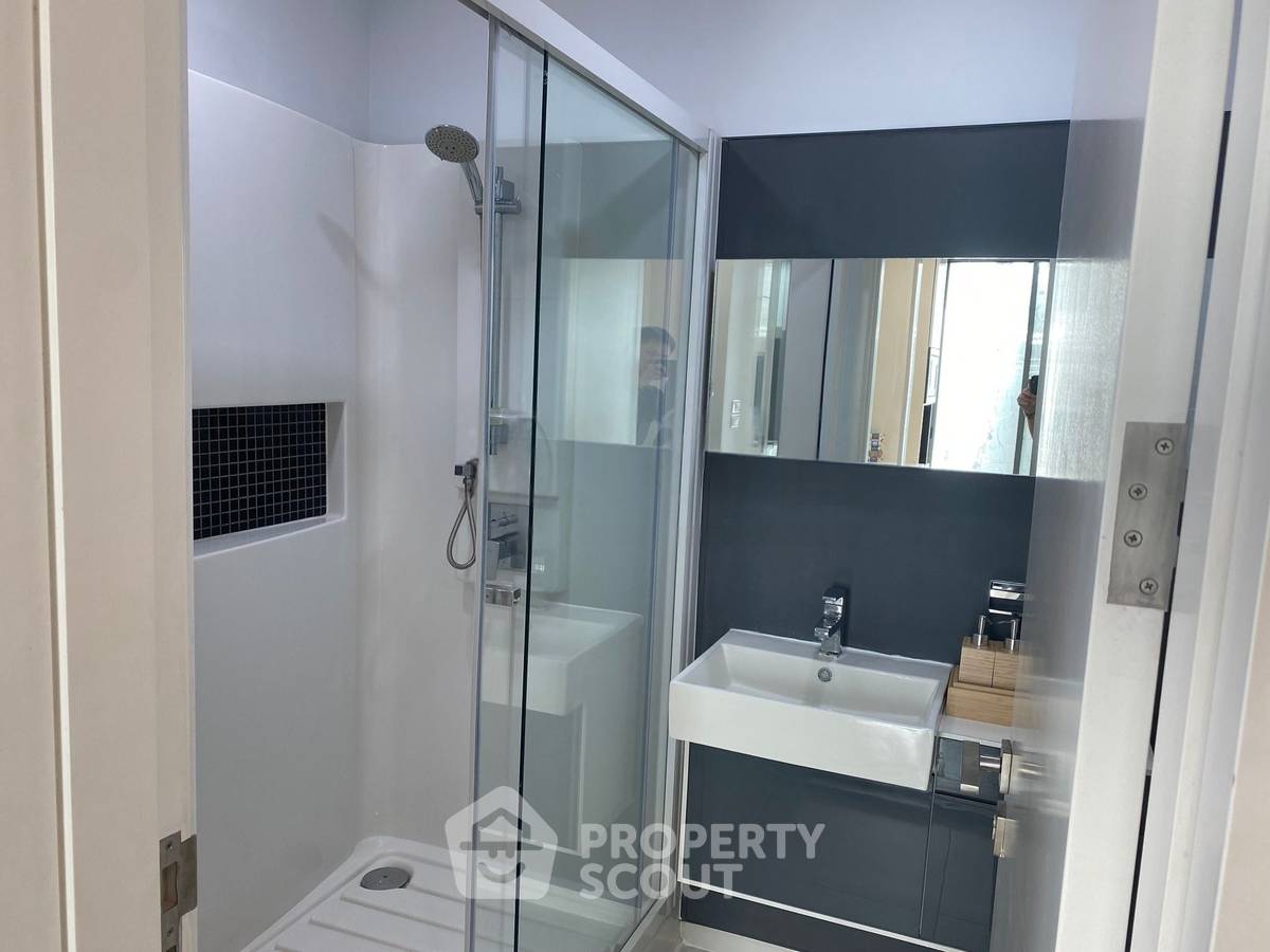 รูป คอนโด 2 ห้องนอน The Room Sukhumvit 62 ชั้น 15 ห่าง BTS ปุณวิถี 100 ม. (ID 2734497) - รูปที่ 11/12