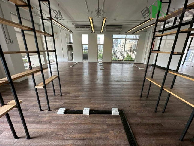 รูป พื้นที่สำนักงาน ให้เช่า ทำเลเอกมัย ตกแต่งพร้อมใช้งาน สามารถย้ายเข้าได้ทันที (SPSJP438) - รูปที่ 2/6