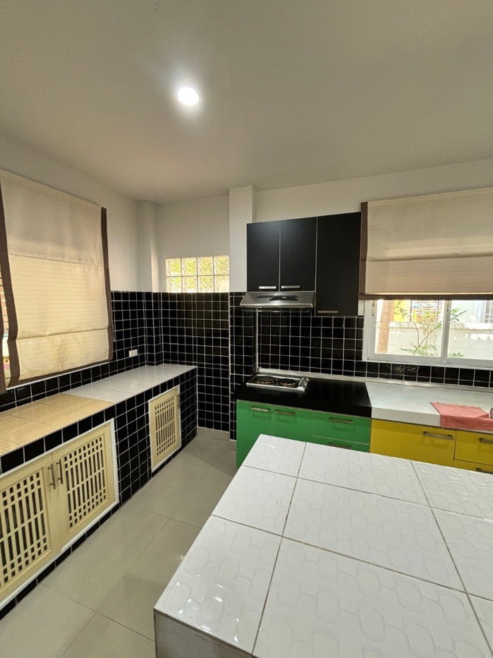 รูป 🏡 #ให้เช่าบ้านเดี่ยว2ชั้น 3 ห้องนอน​  ห้องแต่งตัวBuilt in   ห้องครัว build in แอร์ 3 ตัว​ ราคา​20,000/เดือน ขาย4.5ล้าน  - รูปที่ 13/19