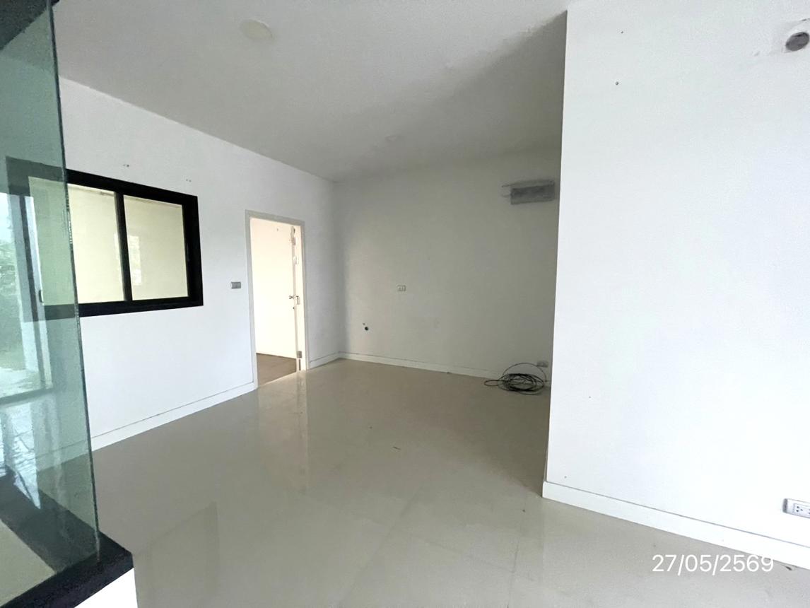 picture TOWN HOUSE 27.3 Sq.w. Si Racha Chonburi for 2.9M - 26/44