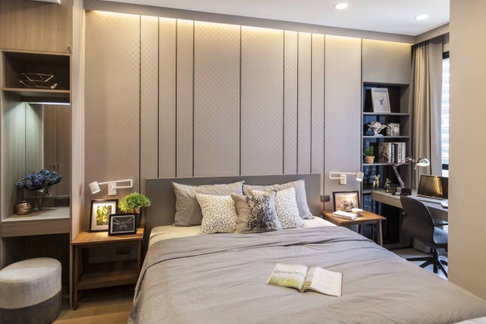 Ashton Chula Silom【𝐒𝐄𝐋𝐋 & 𝐑𝐄𝐍𝐓】🔥 Beautifully decorated, premium-level room with warm color tones🔥 Contact Line ID: @hacondo