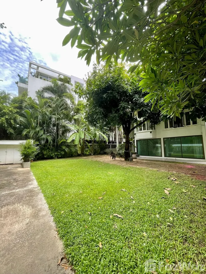 picture 2 Bedroom House for rent in Din Daeng, Bangkok  6501983 - 12/18