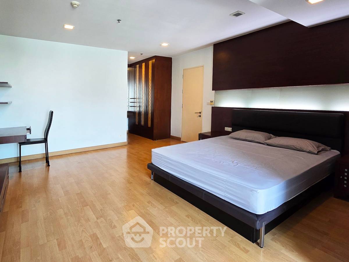 รูป คอนโด 2 ห้องนอน 80 ตร.ม. นัสศิริ แกรนด์ ใกล้ BTS เอกมัย 60 ม. (ID 3037037) - รูปที่ 4/17
