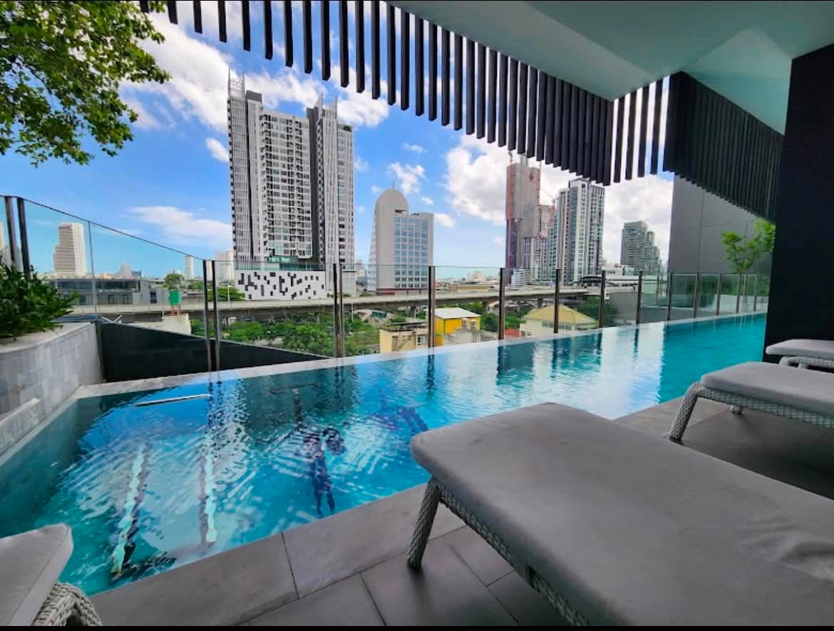 รูป 🔥 ห้องใหญ่ 54 ตร.ม. 2 ห้องนอน 2 ห้องน้ำ ชั้น 24 วิวสวย! 🔥 🏡 ให้เช่า Ideo สาทร วงเวียนใหญ่ - รูปที่ 2/10