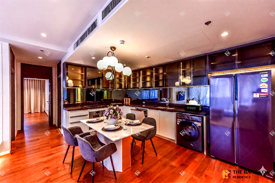 คอนโดให้เช่า : ห้องว่าง พร้อมเข้าอยู่ One Altitude Charoen Krung
