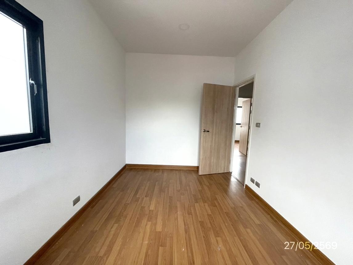 picture TOWN HOUSE 27.3 Sq.w. Si Racha Chonburi for 2.9M - 37/44