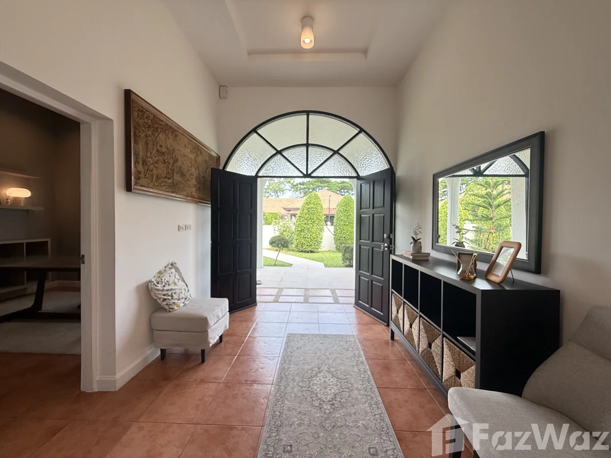 picture Newly refreshed 4-beds Pool Villa for Sale - Laurel Park 6497118 - 8/24